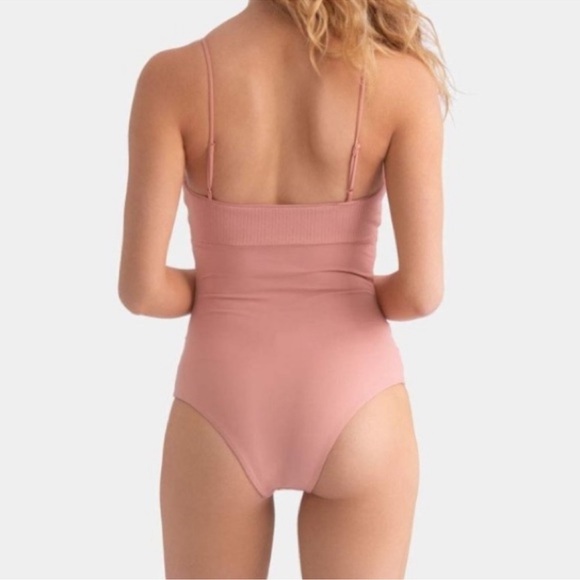 Anthropologie x Tavik Scarlett One Piece Ribbed Swimsuit in Desert Rose, size S - Picture 4 of 8